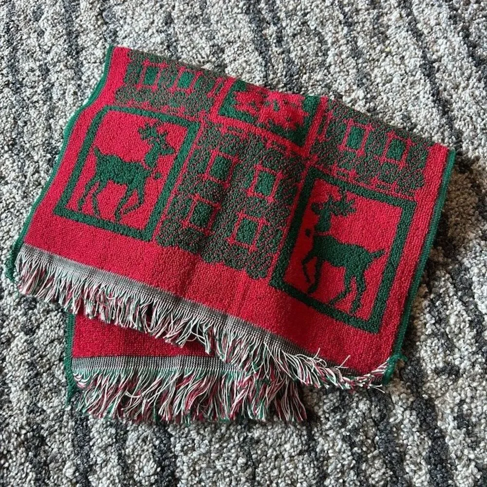 Vtg Shula for Renaissance CHRISTMAS BATH HAND TOWEL Israel Egyptian Cotton Red